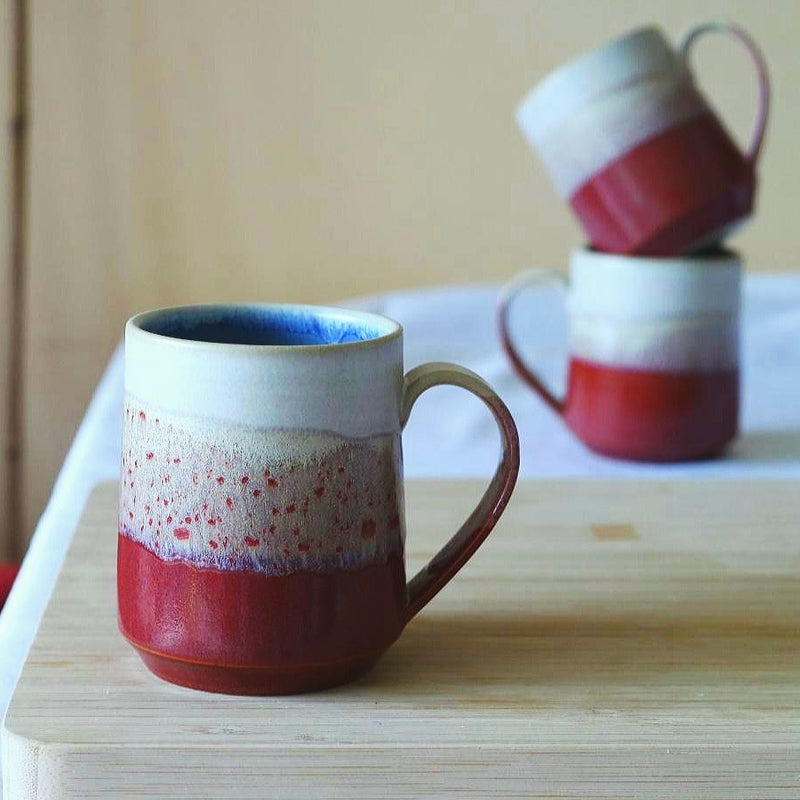 Mug strawberry field- Ella Gutman ceramics